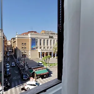 https://teatro-dellopera-suites.it-romehotels.com